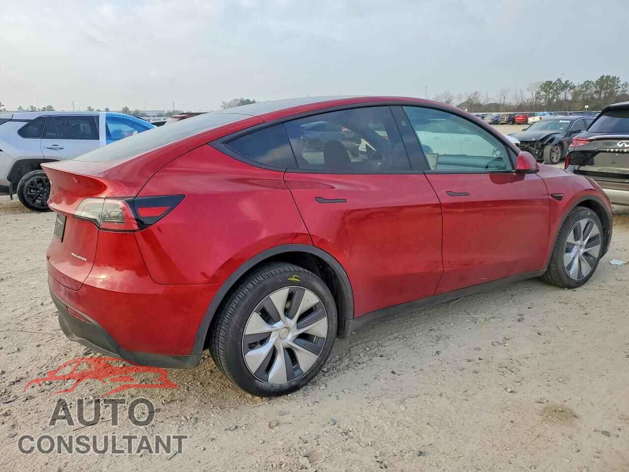 TESLA MODEL Y 2024 - 7SAYGDEE2RA225271
