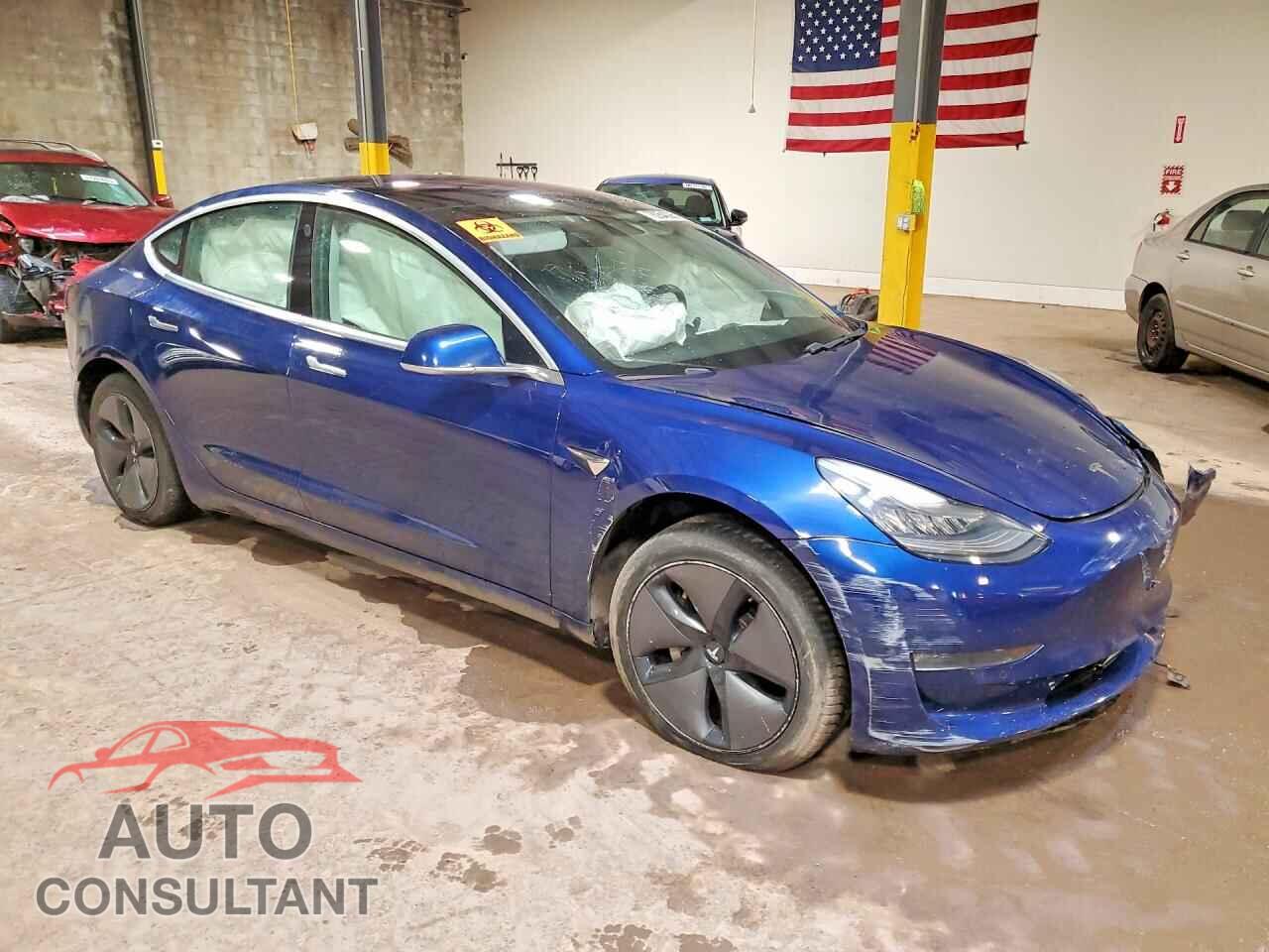 TESLA MODEL 3 2018 - 5YJ3E1EA6JF019578