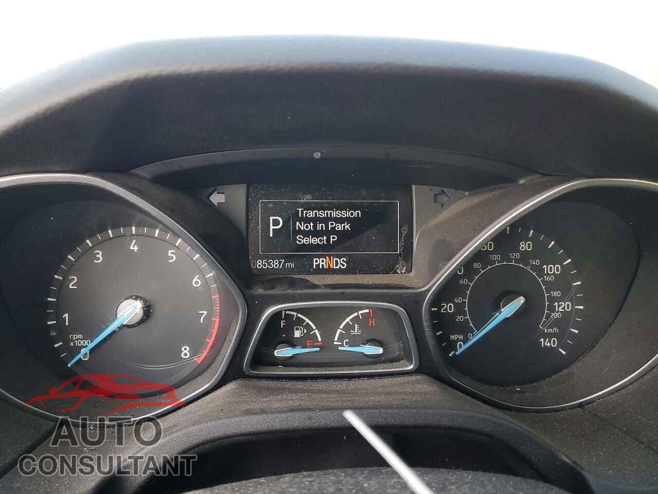 FORD FOCUS 2016 - 1FADP3N20GL298878