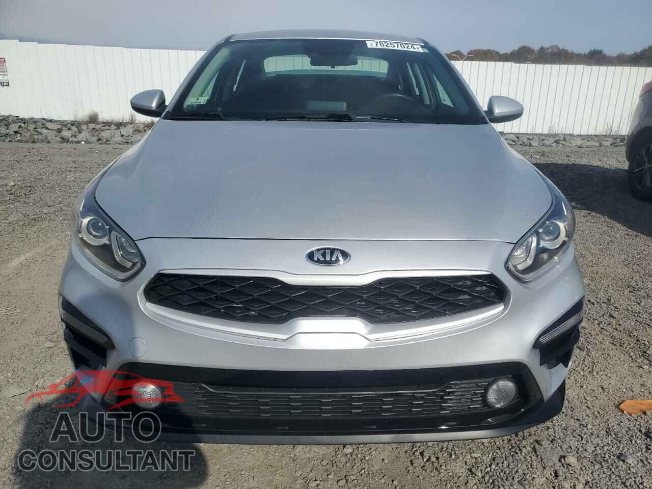 KIA FORTE 2019 - 3KPF24AD8KE105702