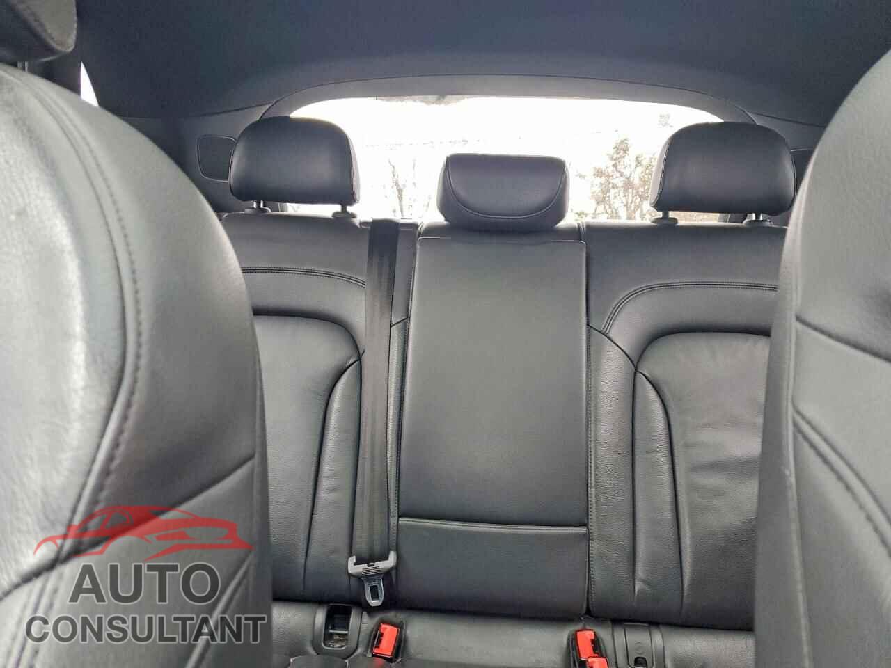 AUDI Q3 2016 - WA1GFCFSXGR000191