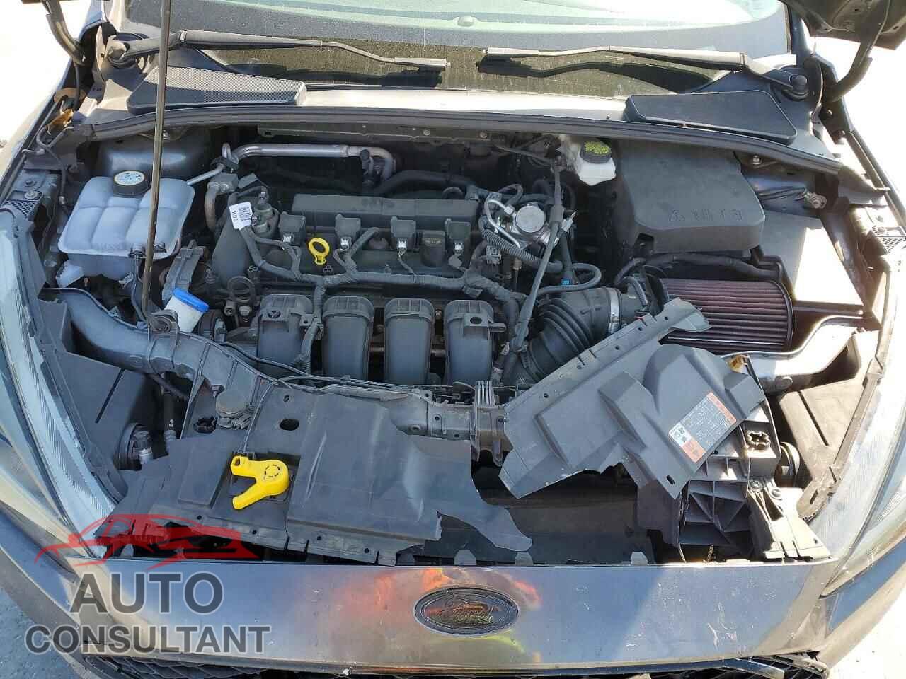 FORD FOCUS 2017 - 1FADP3F22HL338264
