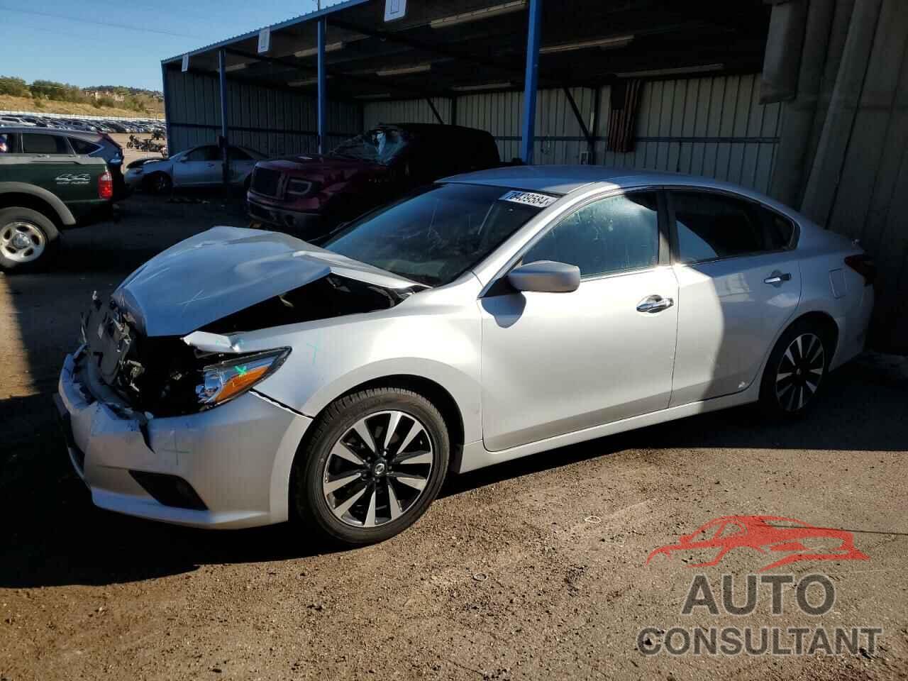 NISSAN ALTIMA 2018 - 1N4AL3AP3JC266093