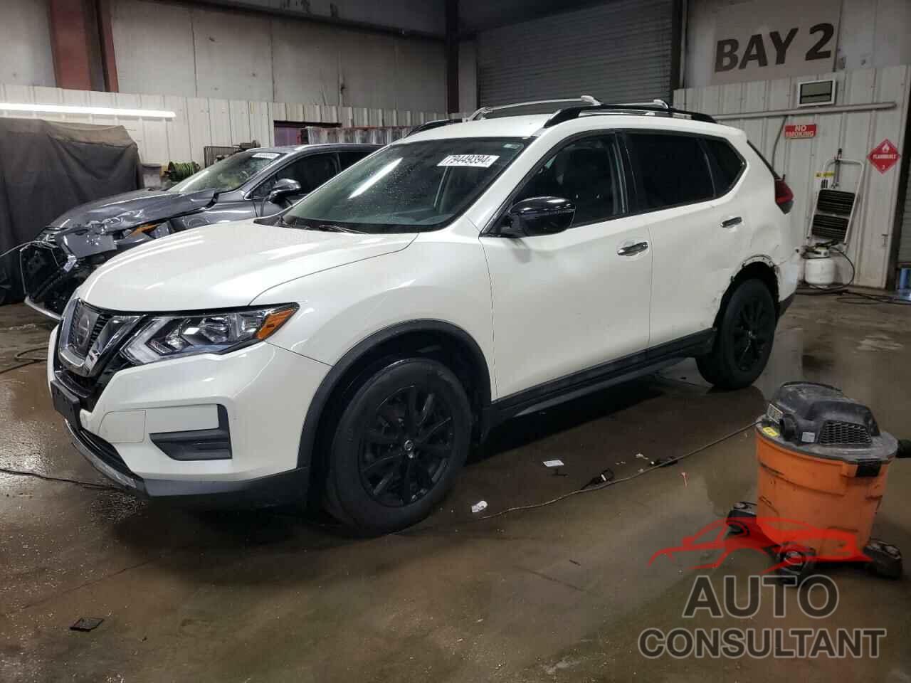 NISSAN ROGUE 2017 - 5N1AT2MVXHC831363