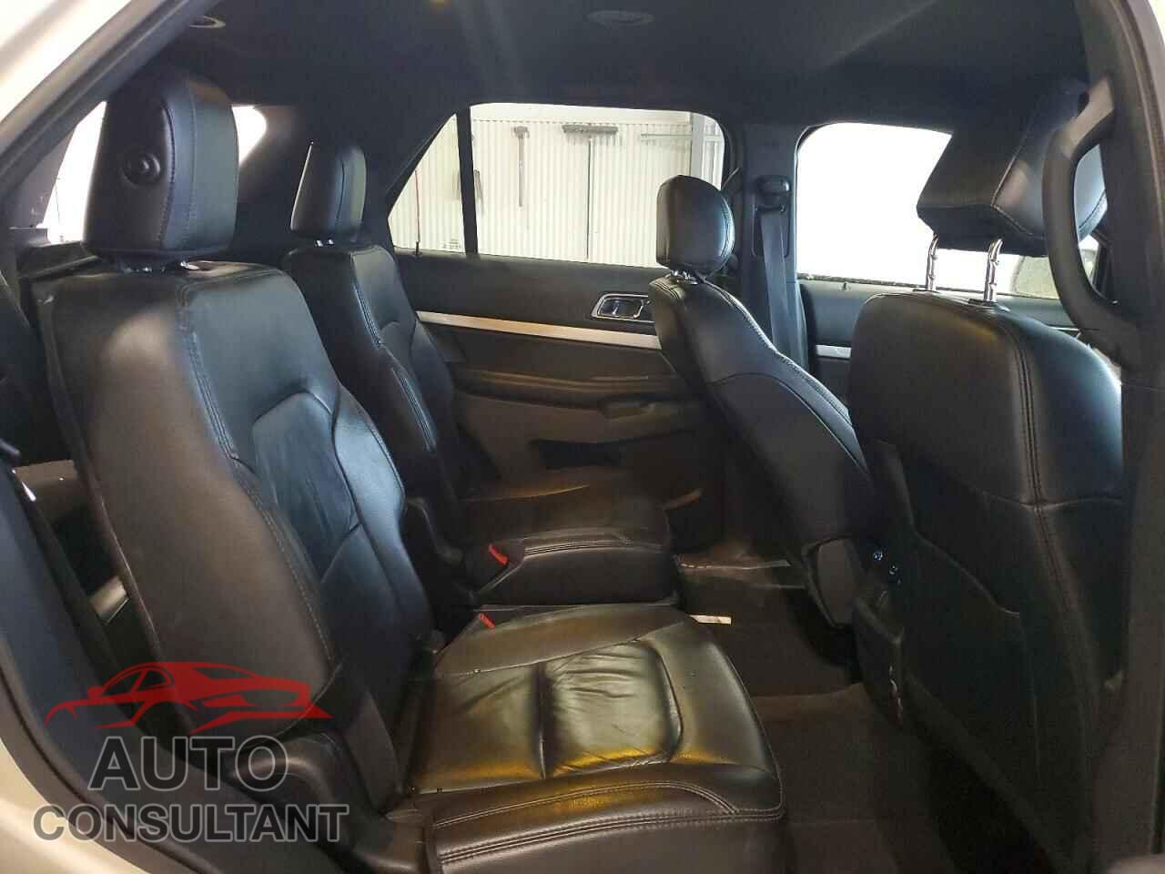 FORD EXPLORER 2017 - 1FM5K8D84HGB39982