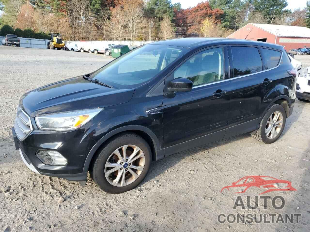 FORD ESCAPE 2017 - 1FMCU0GDXHUA87500