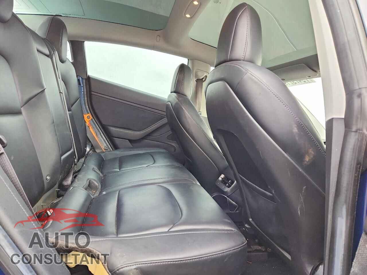 TESLA MODEL 3 2018 - 5YJ3E1EAXJF005490