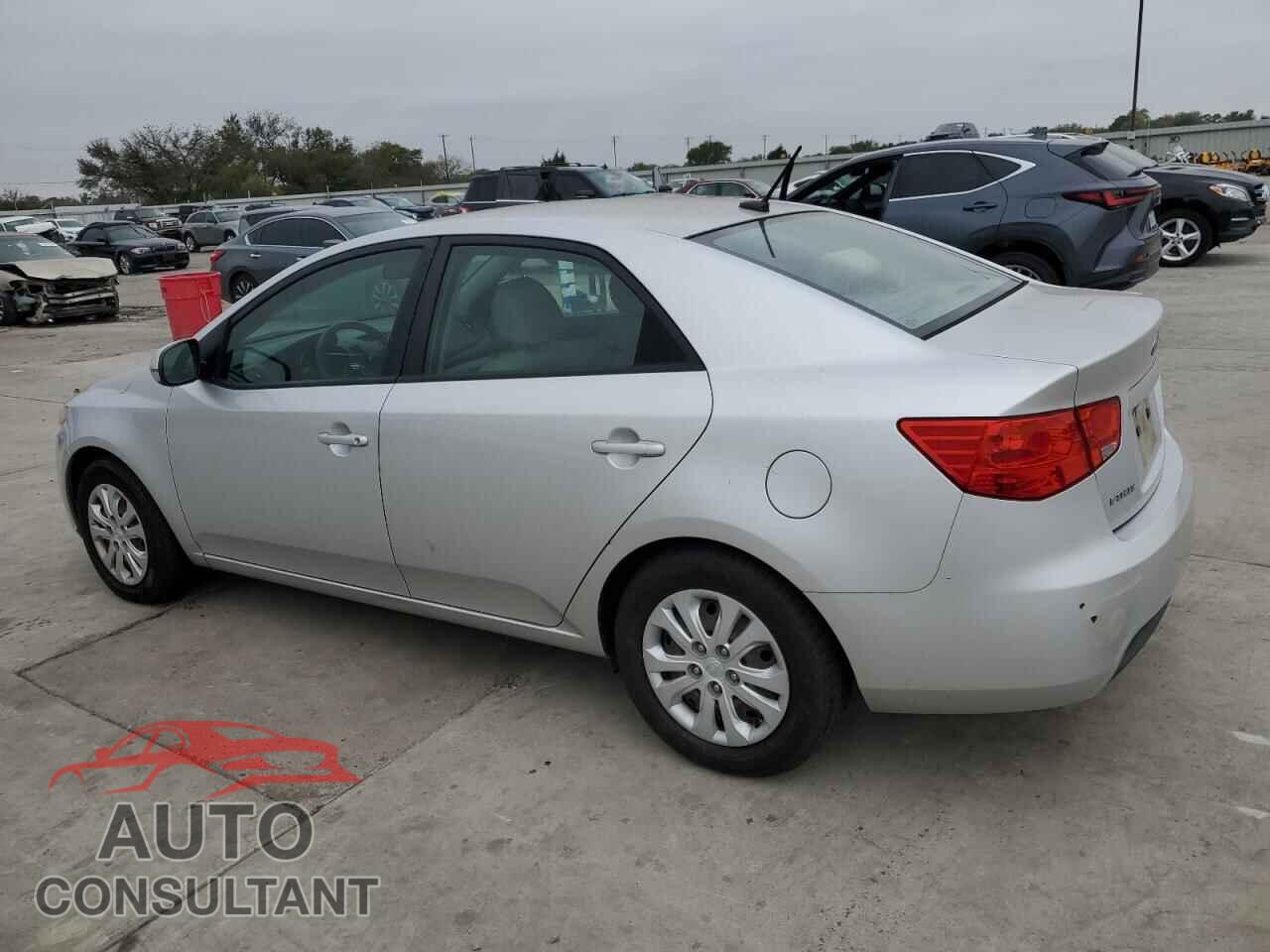 KIA FORTE 2012 - KNAFU4A22C5615336