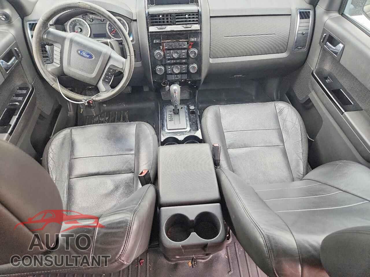 FORD ESCAPE 2010 - 1FMCU9DG8AKB60609