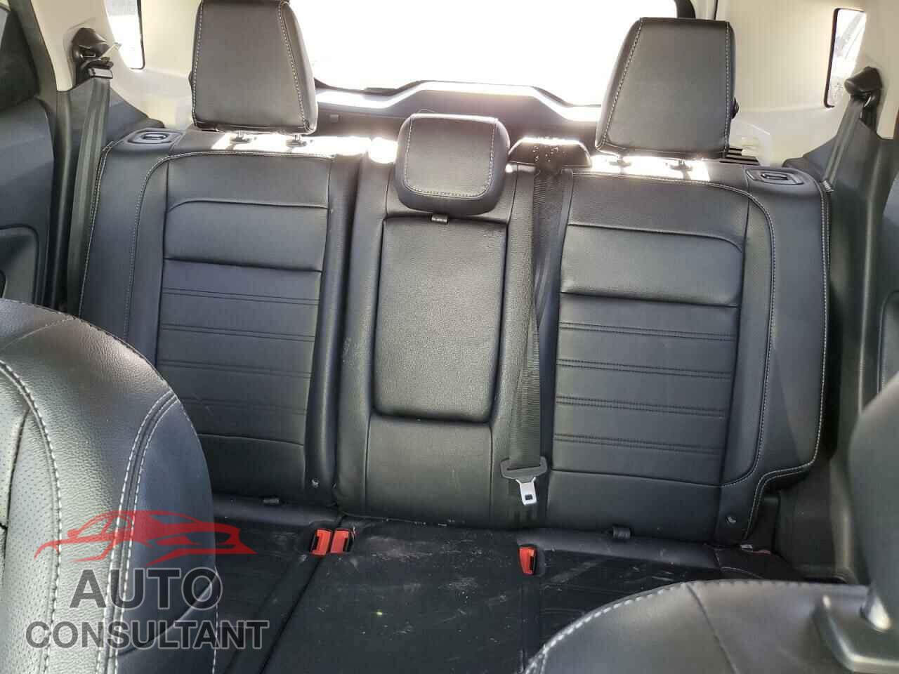 FORD ECOSPORT 2019 - MAJ6S3KL0KC287120