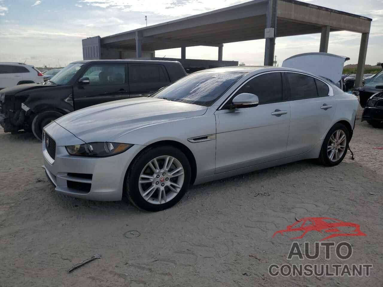 JAGUAR XE 2017 - SAJAD4BG8HA965755