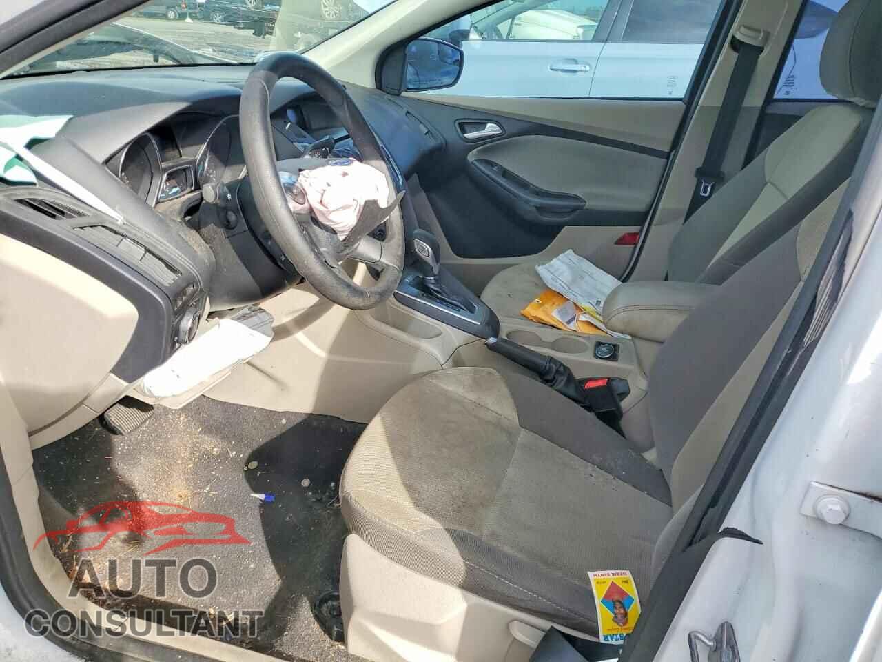FORD FOCUS 2014 - 1FADP3K22EL421193