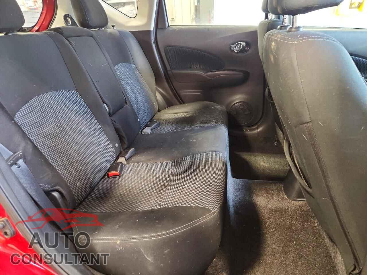 NISSAN VERSA NOTE 2015 - 3N1CE2CP2FL351168