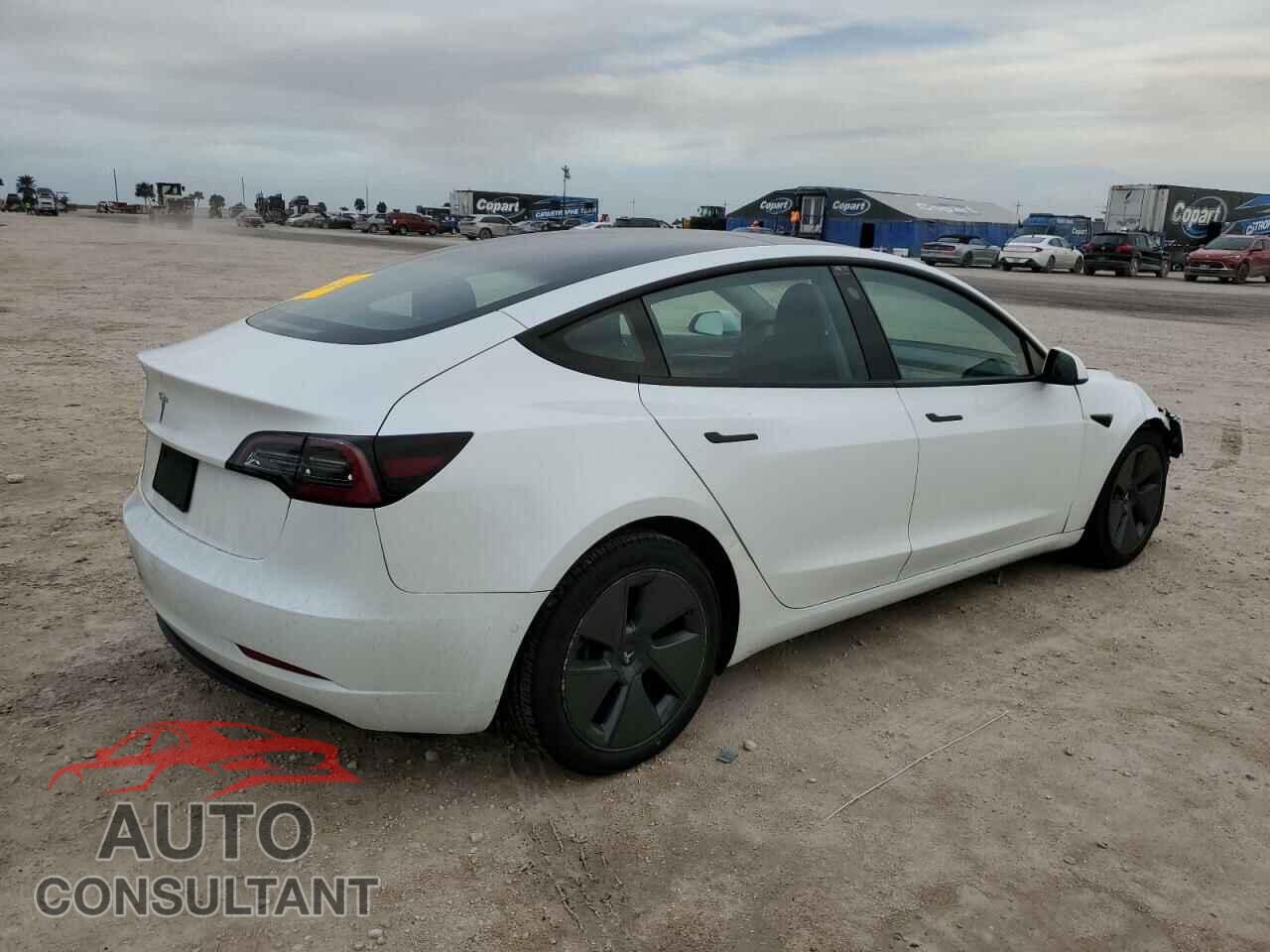 TESLA MODEL 3 2022 - 5YJ3E1EA4NF370754