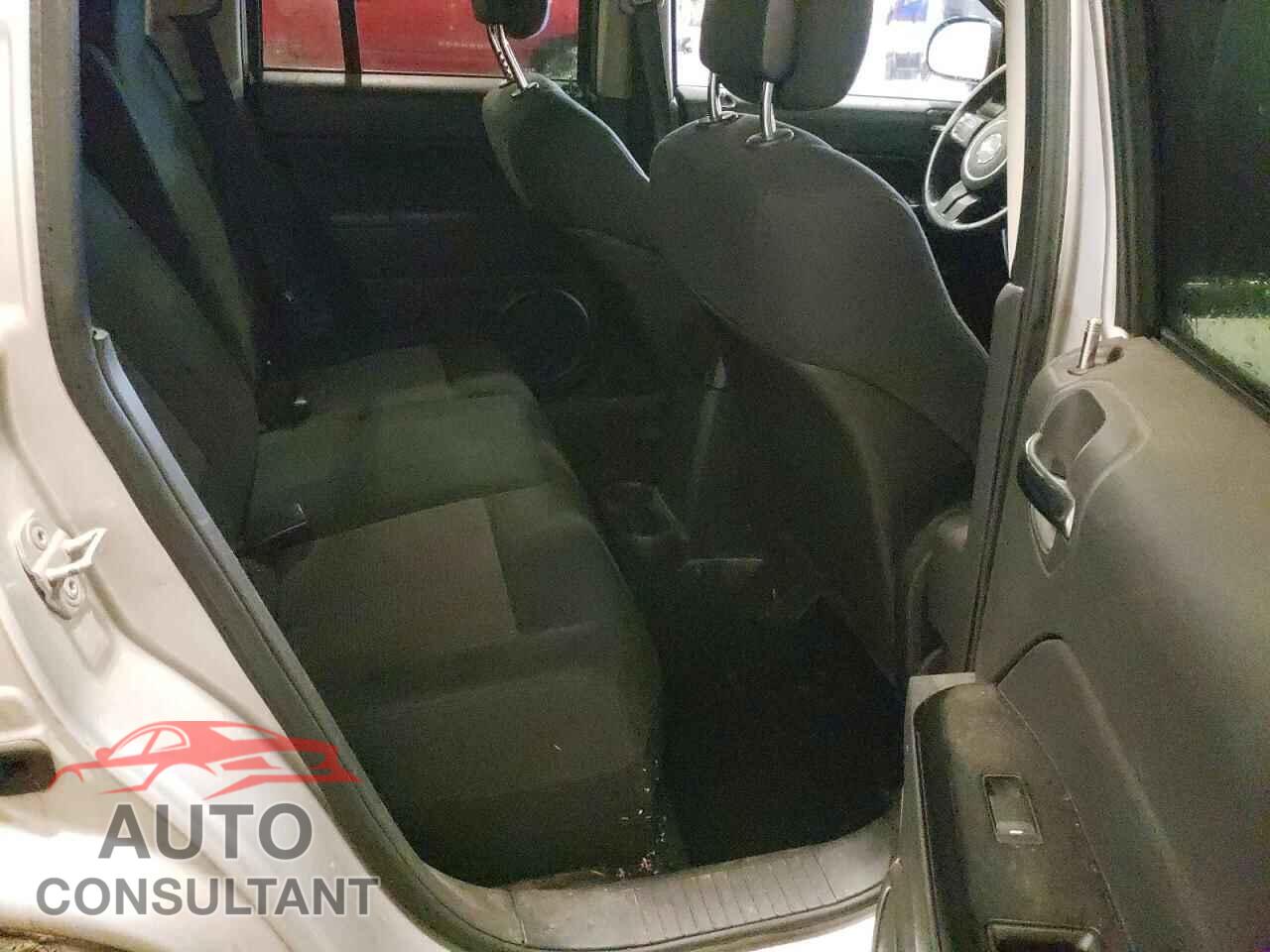 JEEP COMPASS 2011 - 1J4NF1FB8BD240339