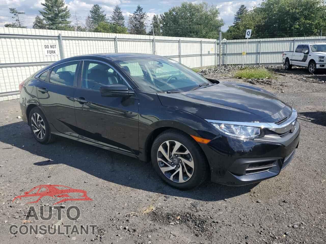 HONDA CIVIC 2018 - 19XFC2F73JE201191