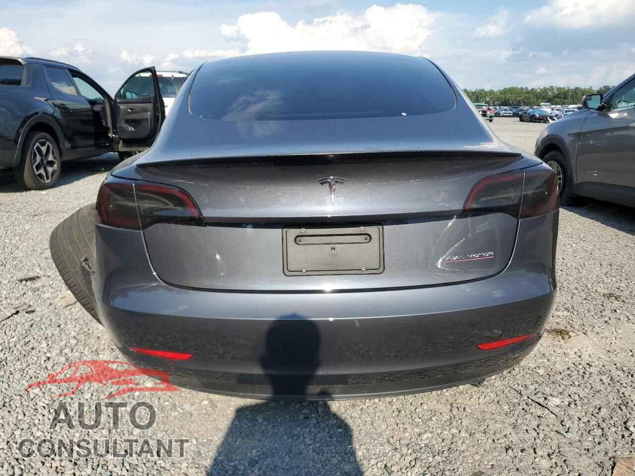 TESLA MODEL 3 2023 - 5YJ3E1EC7PF612098