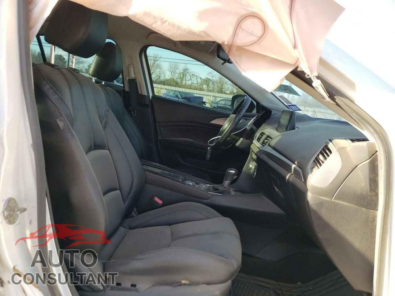 MAZDA 3 2017 - 3MZBN1V7XHM114101