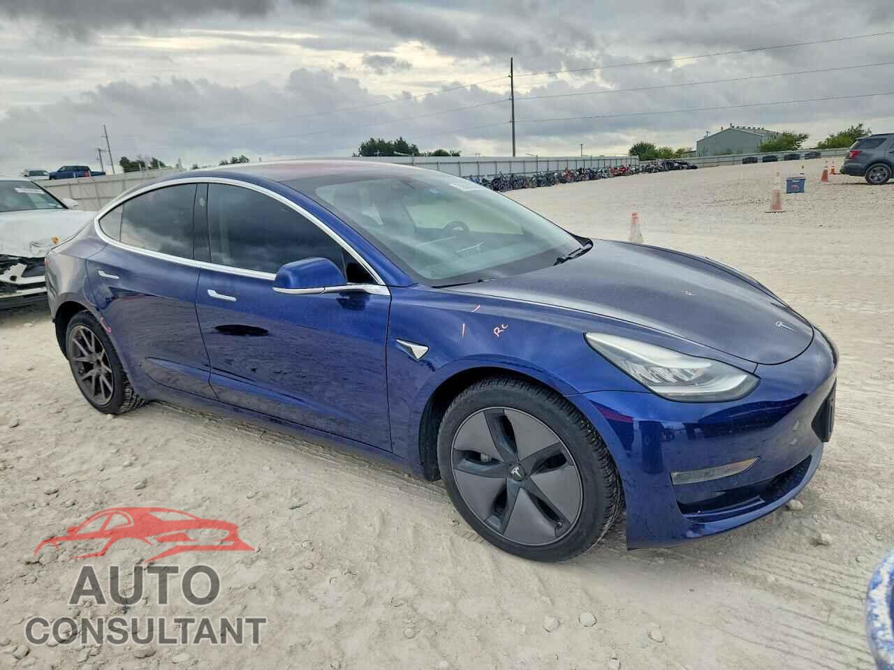 TESLA MODEL 3 2018 - 5YJ3E1EB9JF115164