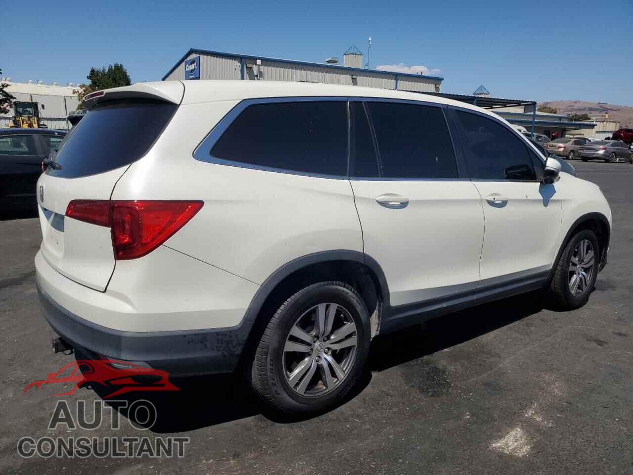 HONDA PILOT 2017 - 5FNYF5H59HB021506