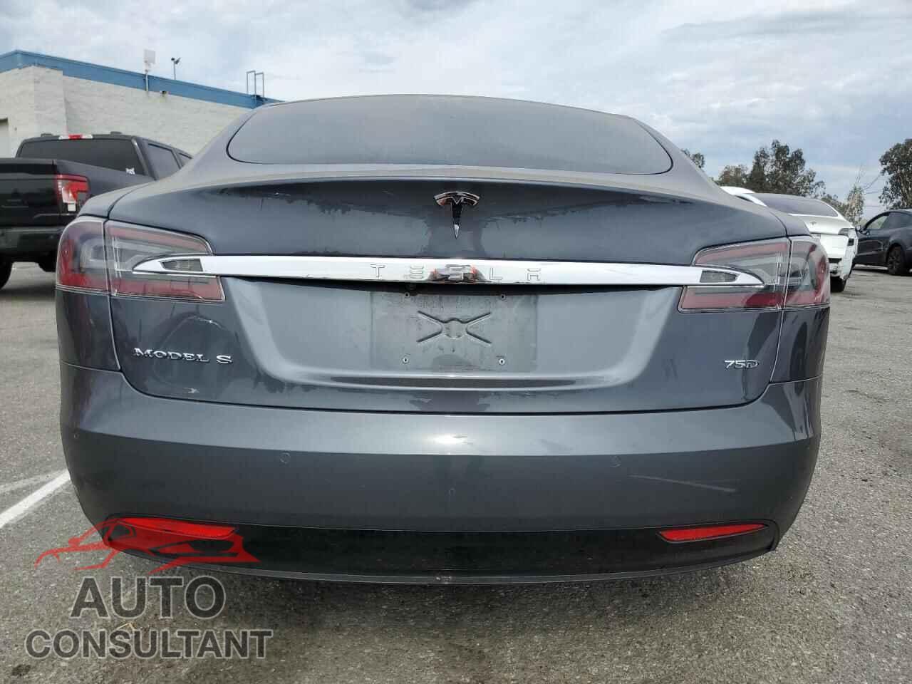 TESLA MODEL S 2018 - 5YJSA1E24JF249619