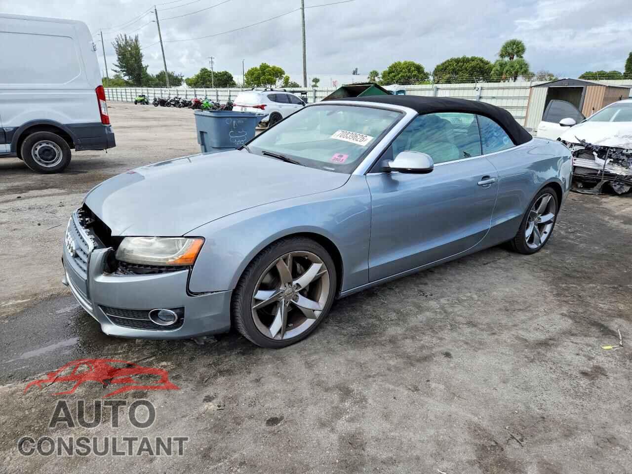 AUDI A5 2011 - WAULFAFH1BN001921