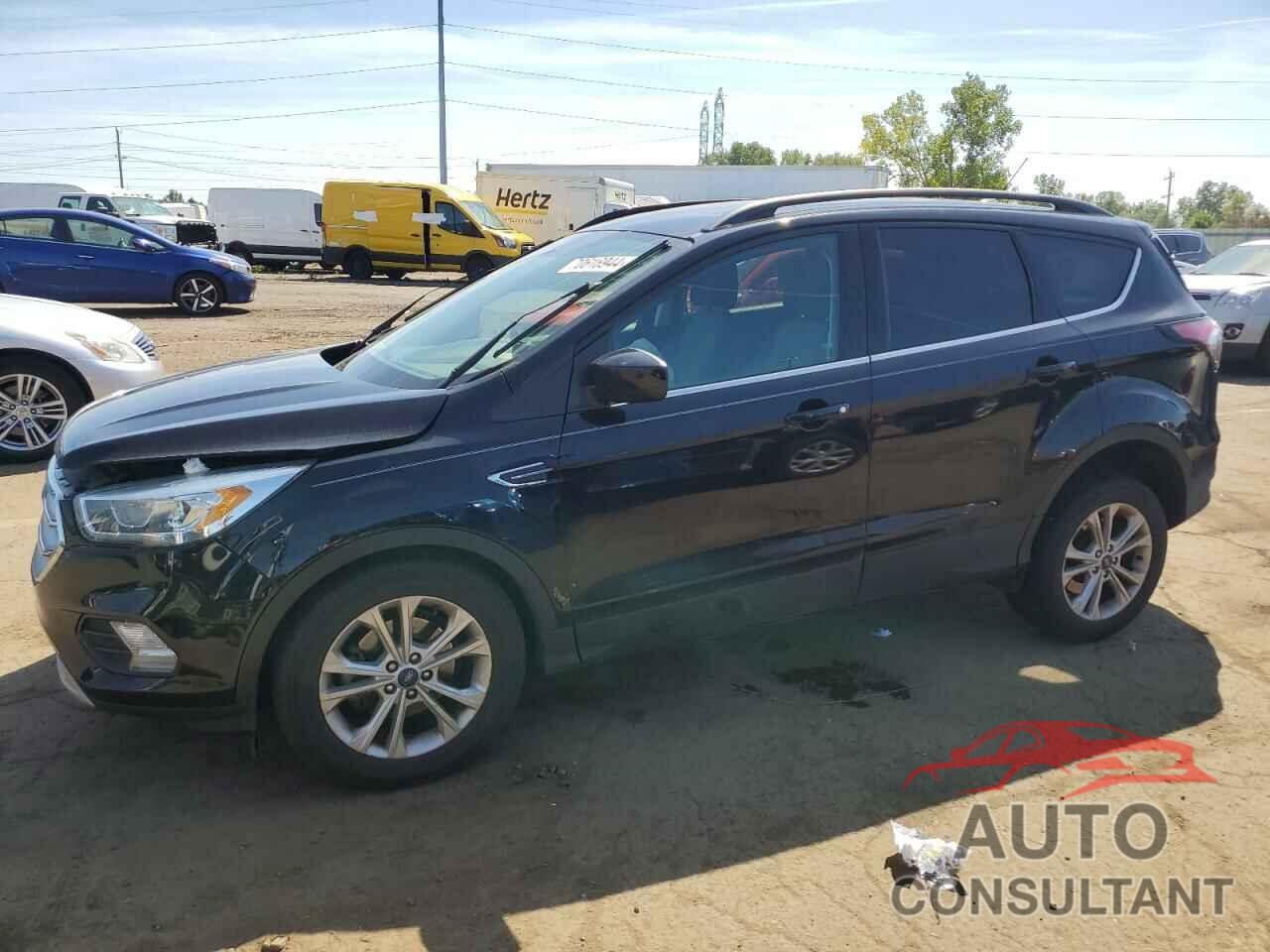 FORD ESCAPE 2017 - 1FMCU0GD5HUD52467