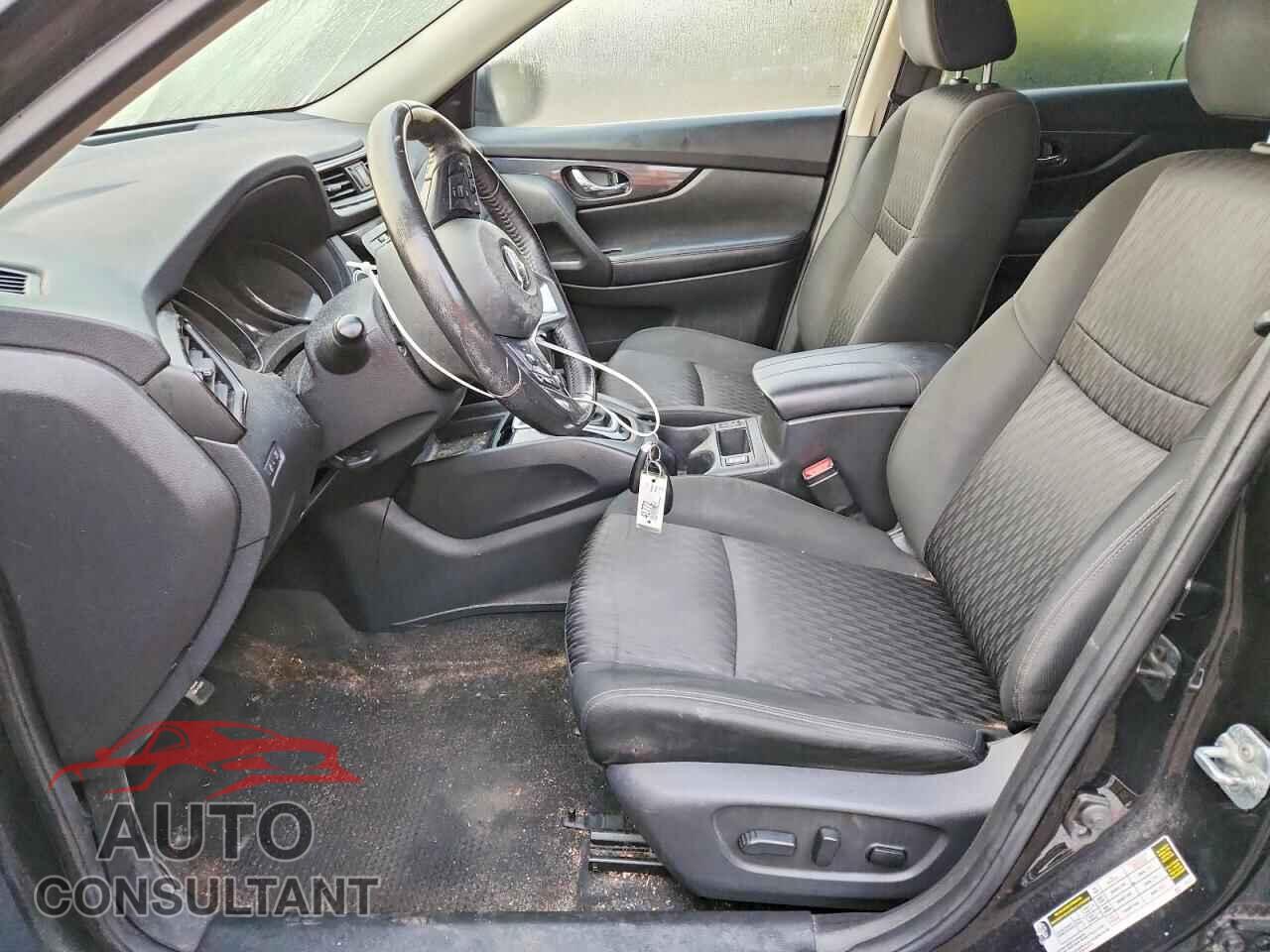 NISSAN ROGUE 2018 - KNMAT2MV1JP609040