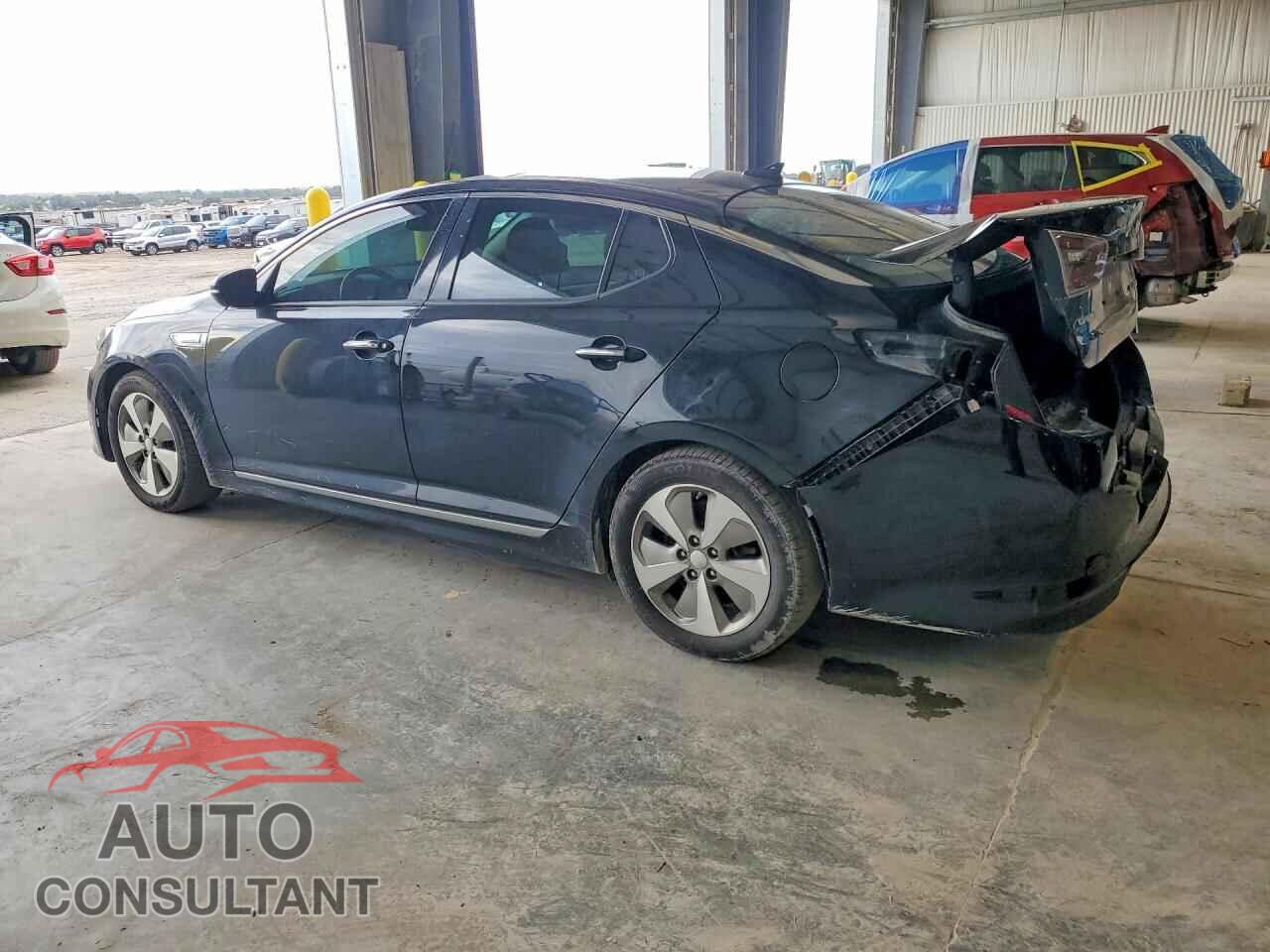 KIA OPTIMA 2014 - KNAGN4AD7E5070823