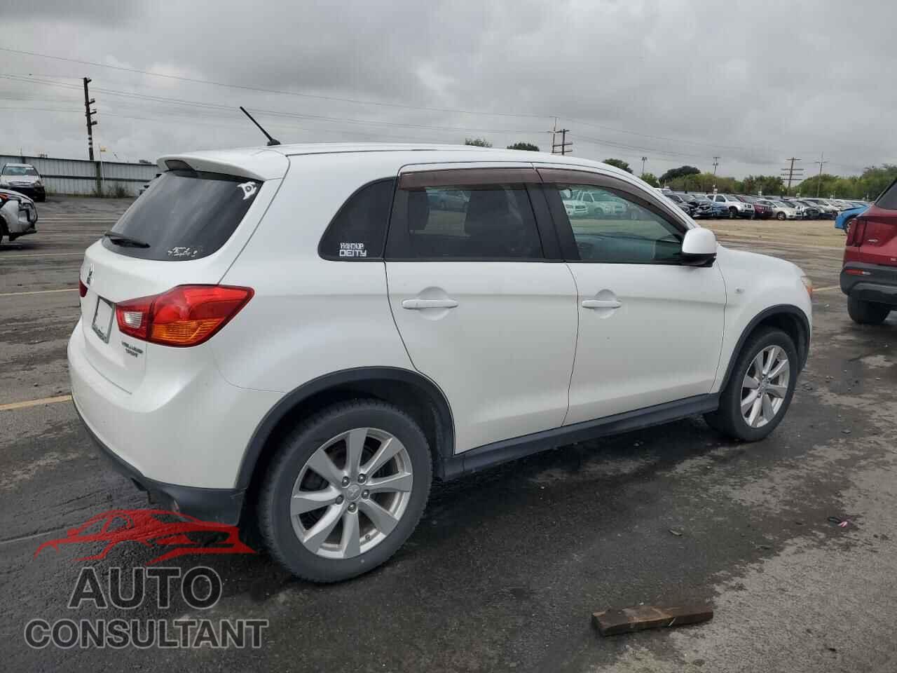 MITSUBISHI OUTLANDER 2014 - 4A4AR3AU6EE018308