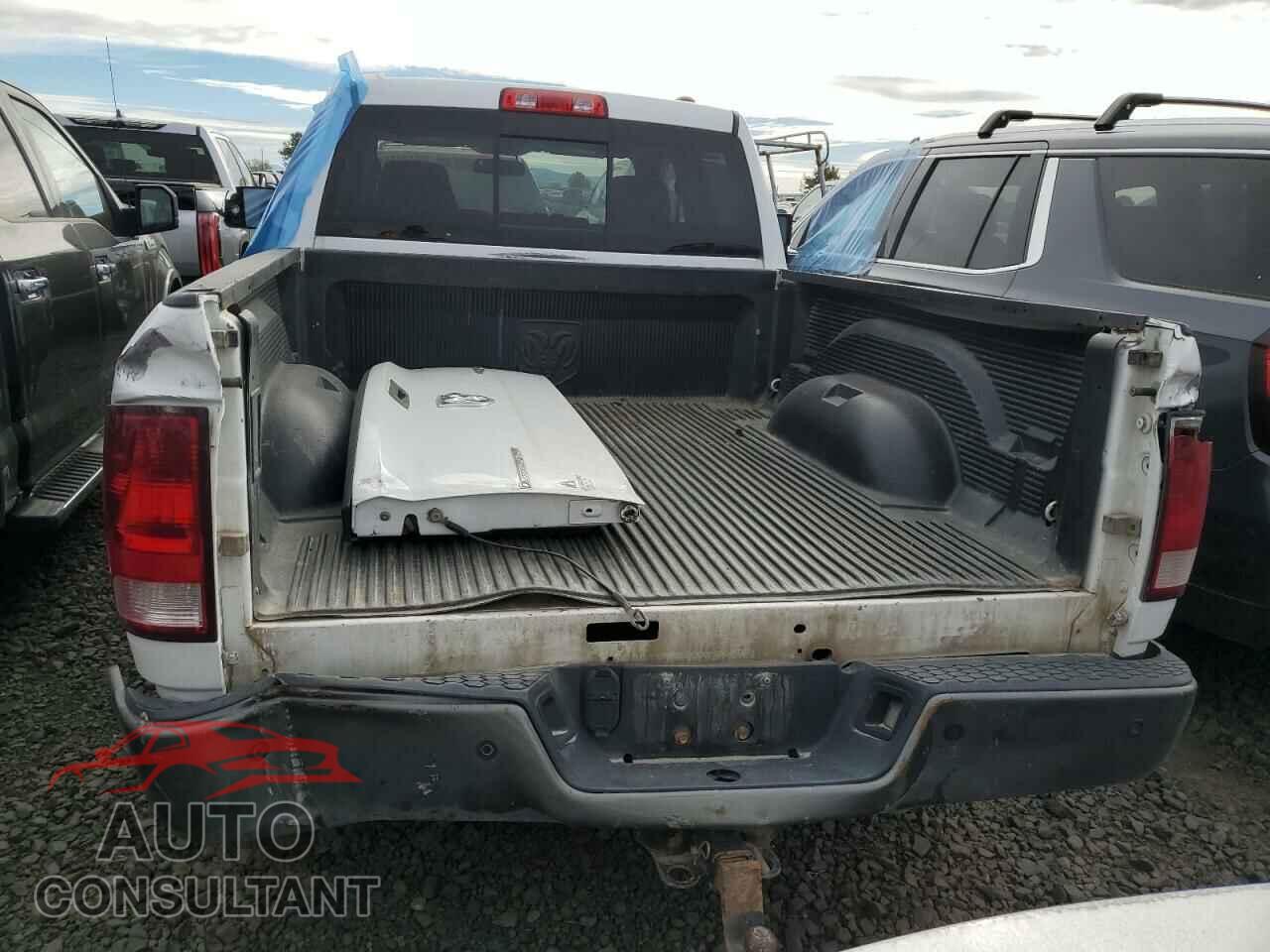 DODGE RAM 1500 2012 - 1C6RD7GTXCS266789