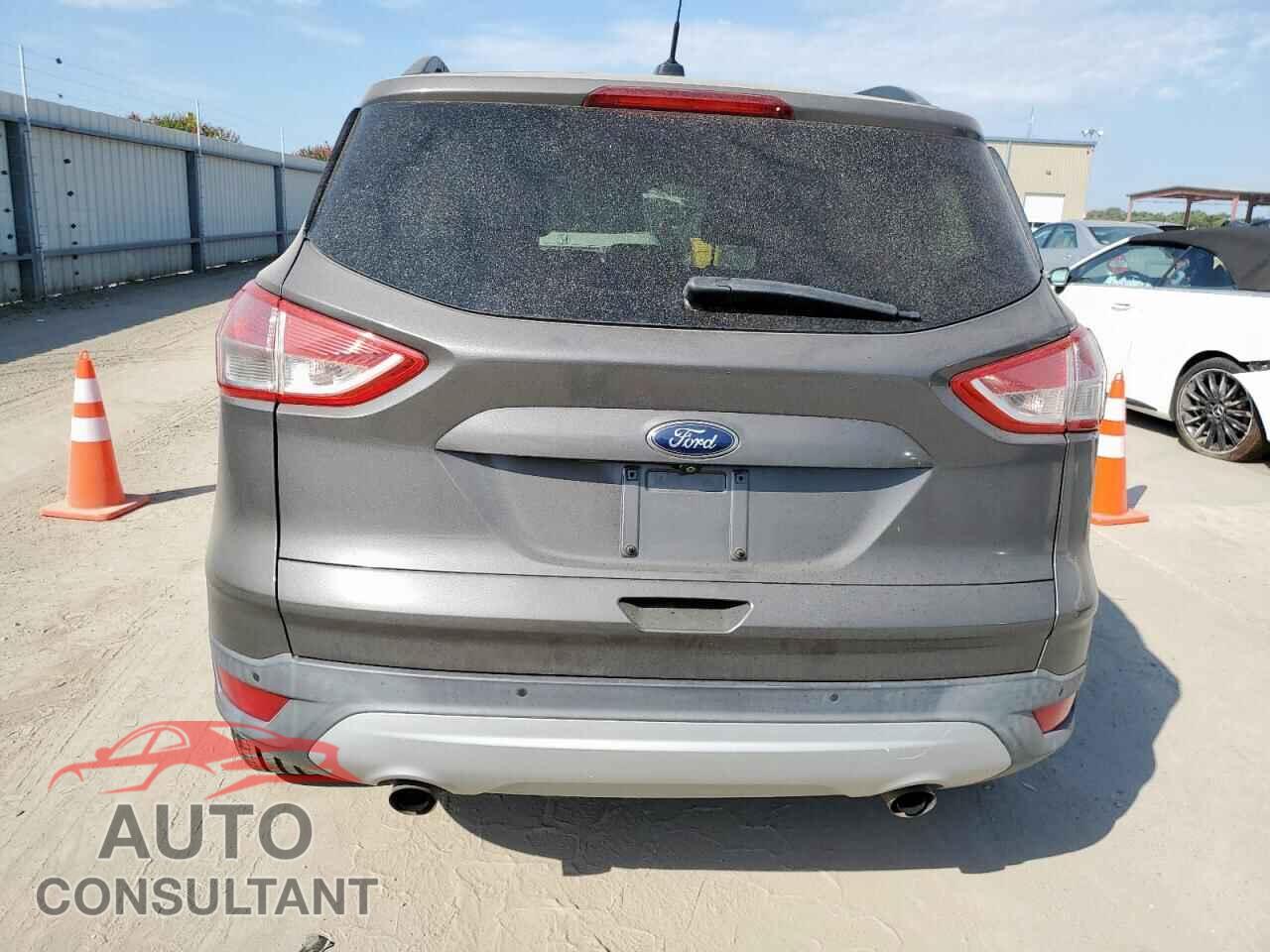 FORD ESCAPE 2014 - 1FMCU0GX7EUA76685