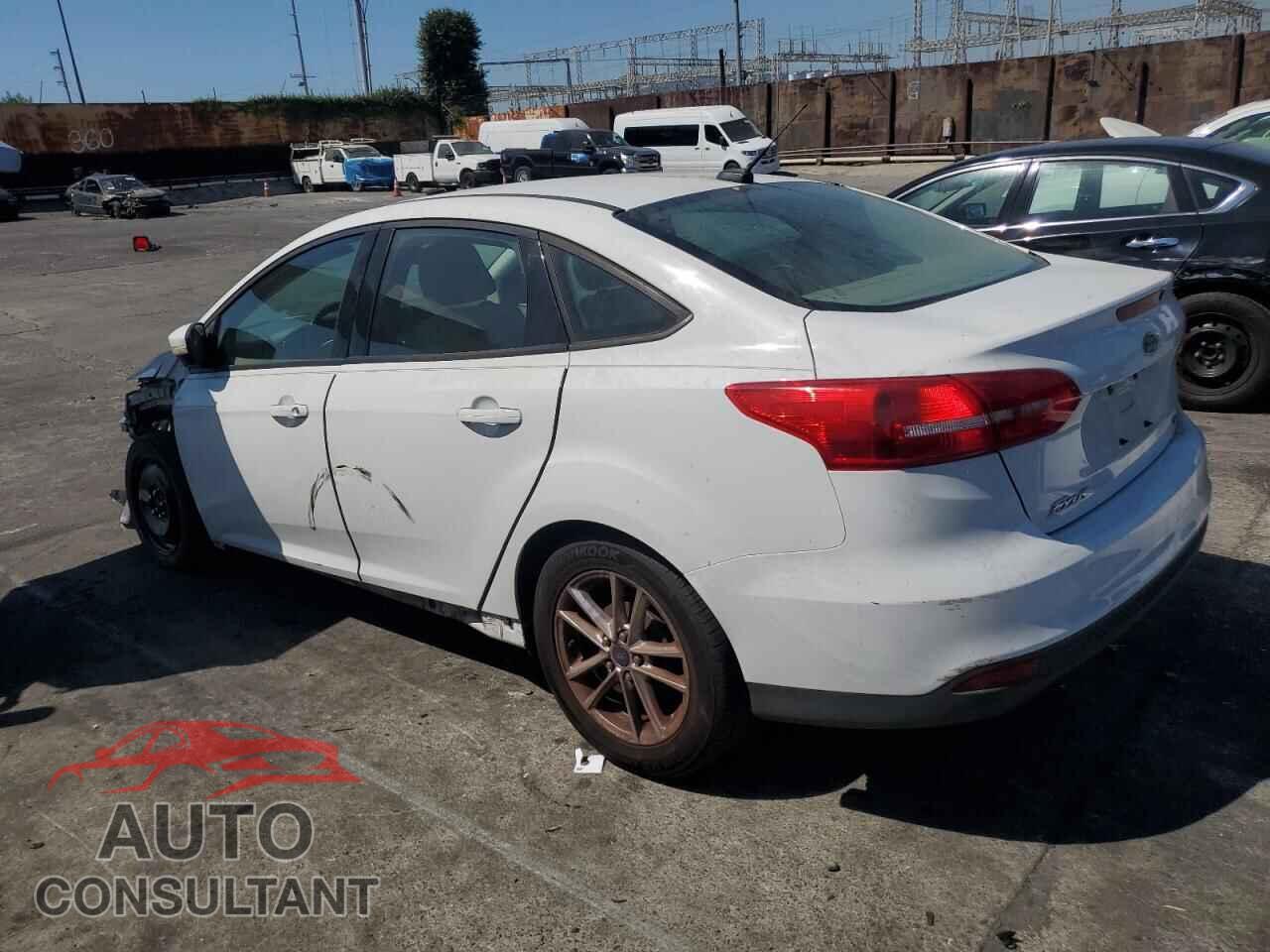 FORD FOCUS 2015 - 1FADP3F29FL226963