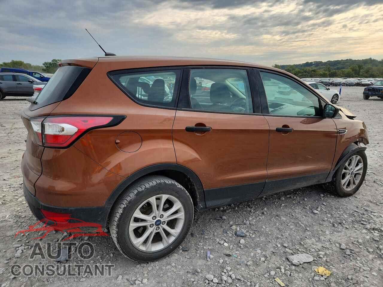 FORD ESCAPE 2017 - 1FMCU0F78HUE30445