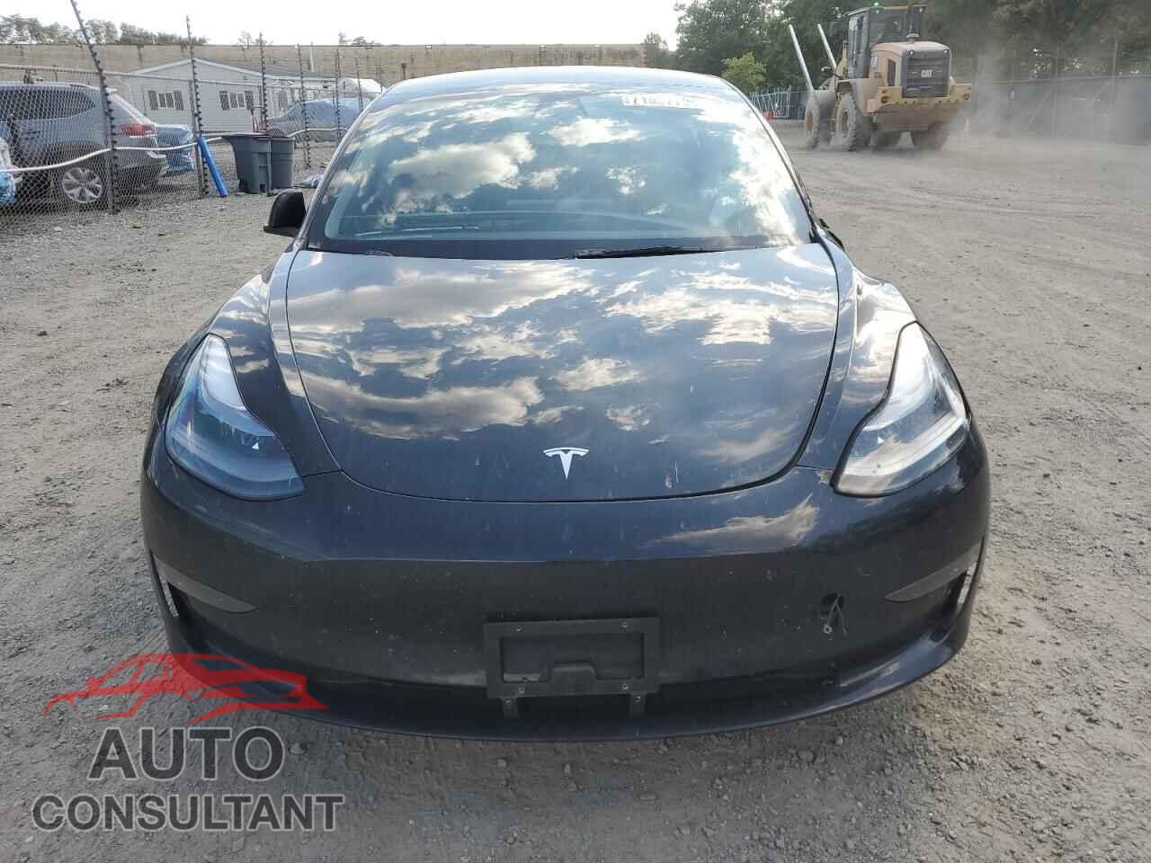 TESLA MODEL 3 2022 - 5YJ3E1EB2NF271908