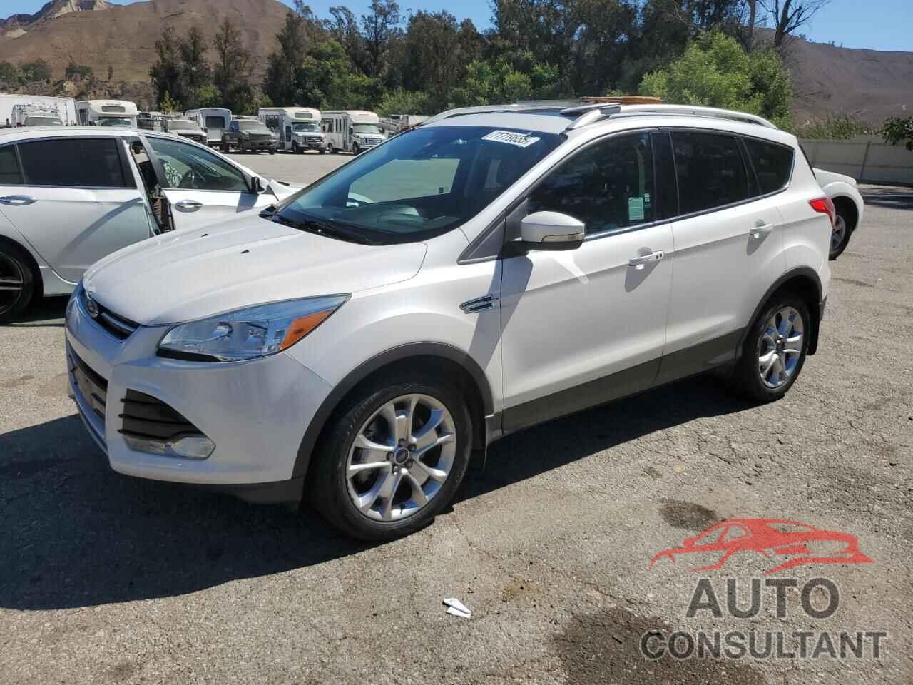 FORD ESCAPE 2016 - 1FMCU0J99GUC28317