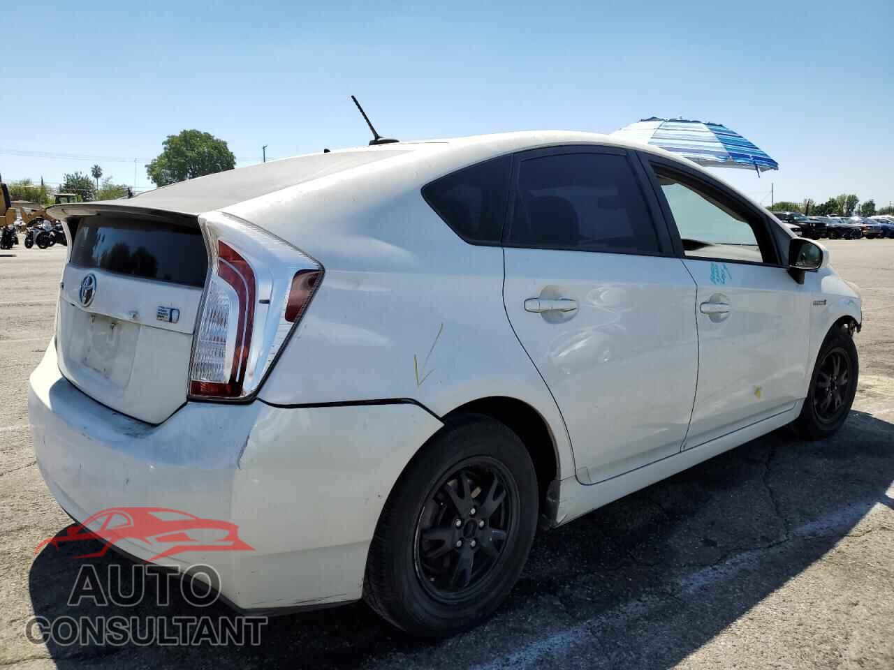 TOYOTA PRIUS 2014 - JTDKN3DU4E0356726