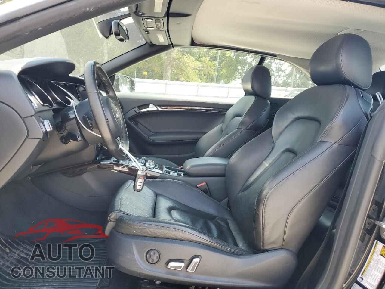 AUDI A5 2013 - WAULFAFH8DN016757