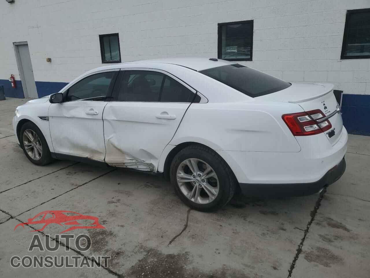 FORD TAURUS 2015 - 1FAHP2H84FG186796