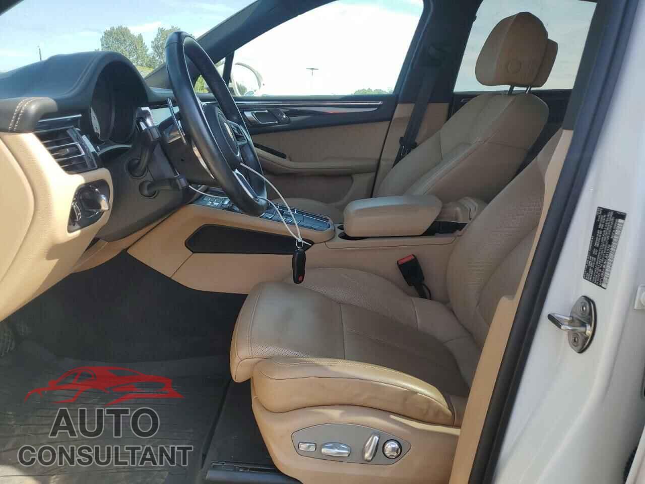 PORSCHE MACAN 2021 - WP1AB2A50MLB31372