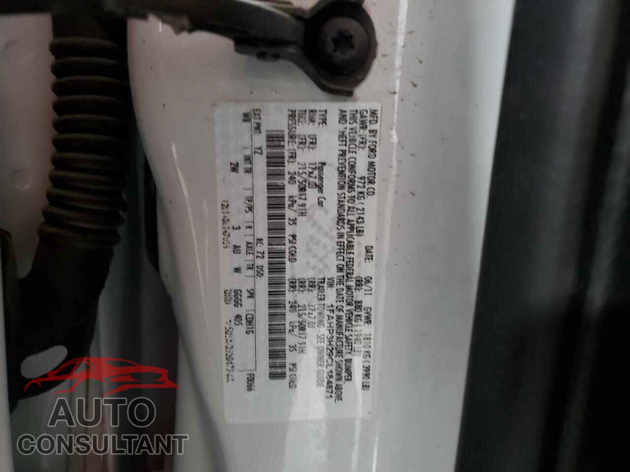 FORD FOCUS 2012 - 1FAHP3H29CL184871