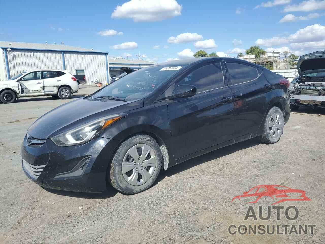 HYUNDAI ELANTRA 2016 - KMHDH4AE4GU643901