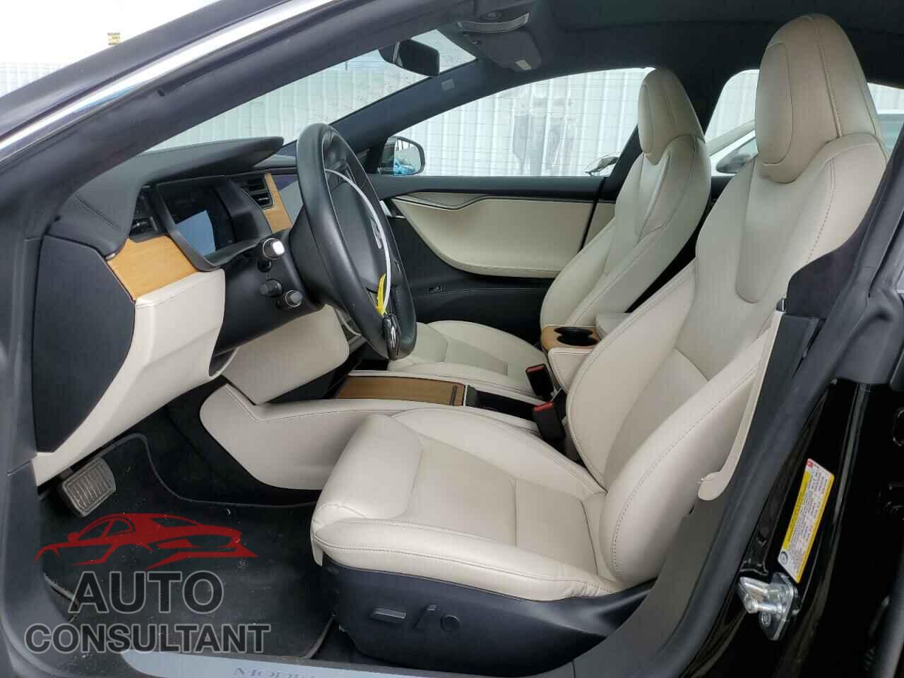 TESLA MODEL S 2020 - 5YJSA1E29LF415166