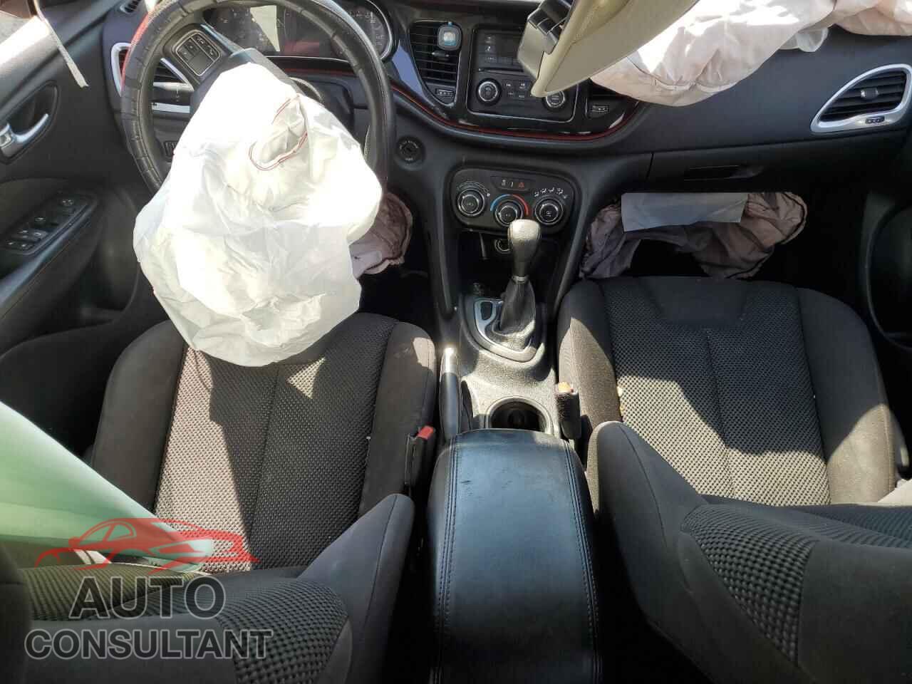 DODGE DART 2015 - 1C3CDFAA7FD302080