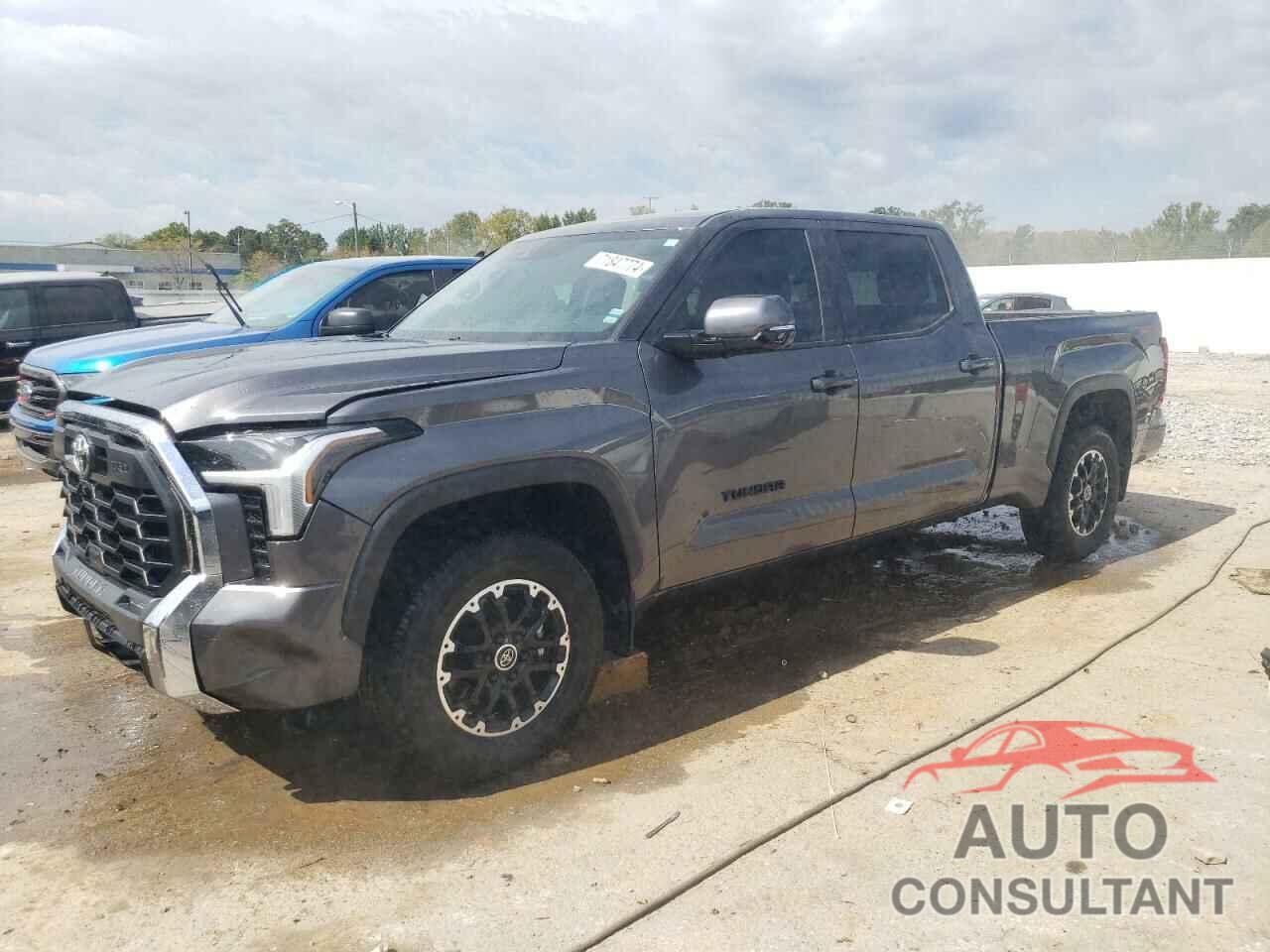 TOYOTA TUNDRA 2022 - 5TFLA5EC1NX007645