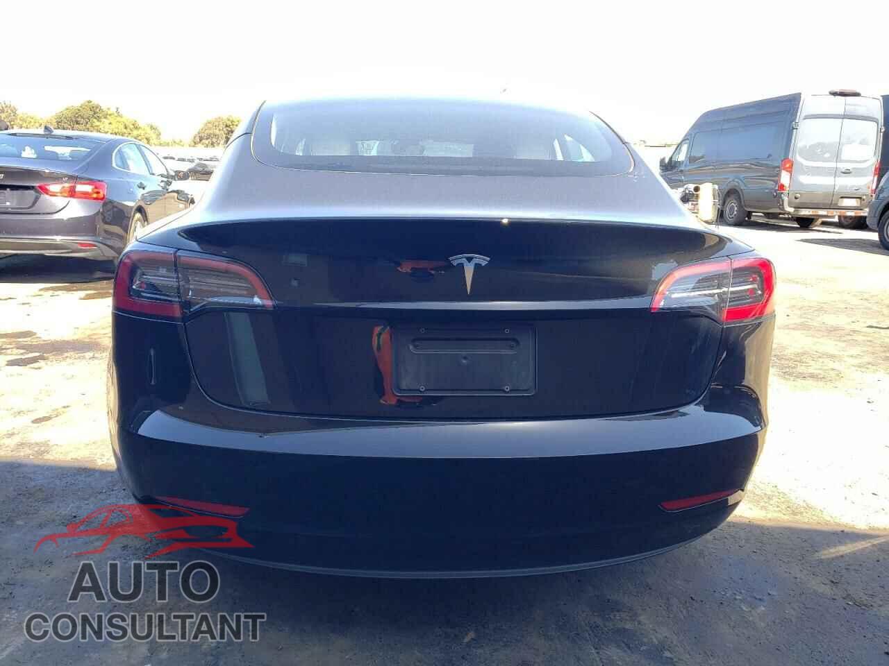 TESLA MODEL 3 2023 - 5YJ3E1EA8PF607068