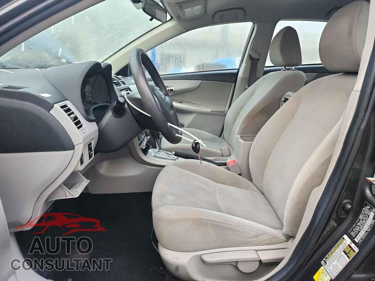 TOYOTA COROLLA 2011 - 2T1BU4EE2BC682817