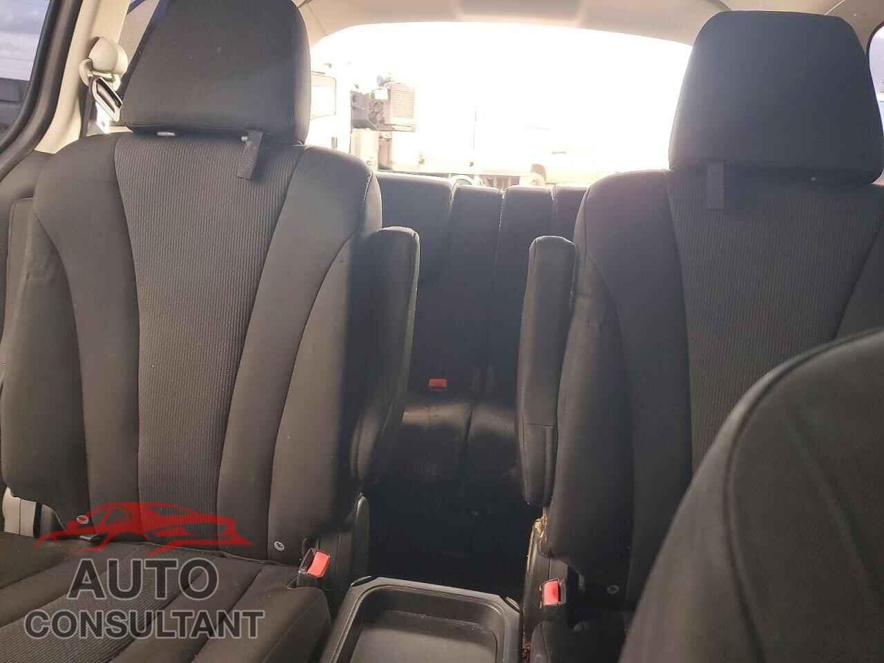 MAZDA 5 2014 - JM1CW2BL5E0177925