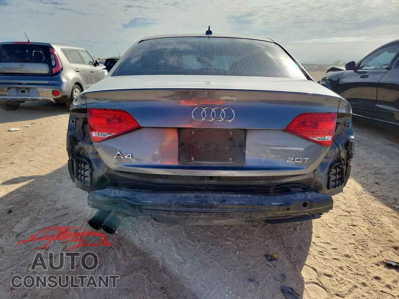 AUDI A4 2012 - WAUEFAFL1CA112023