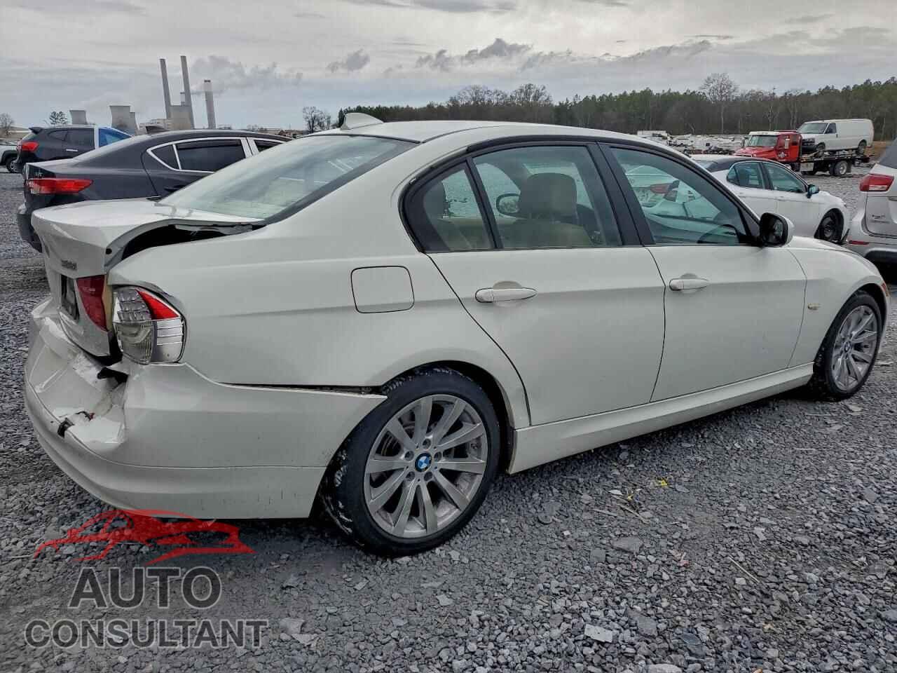 BMW 3 SERIES 2011 - WBAPH7C53BE680308